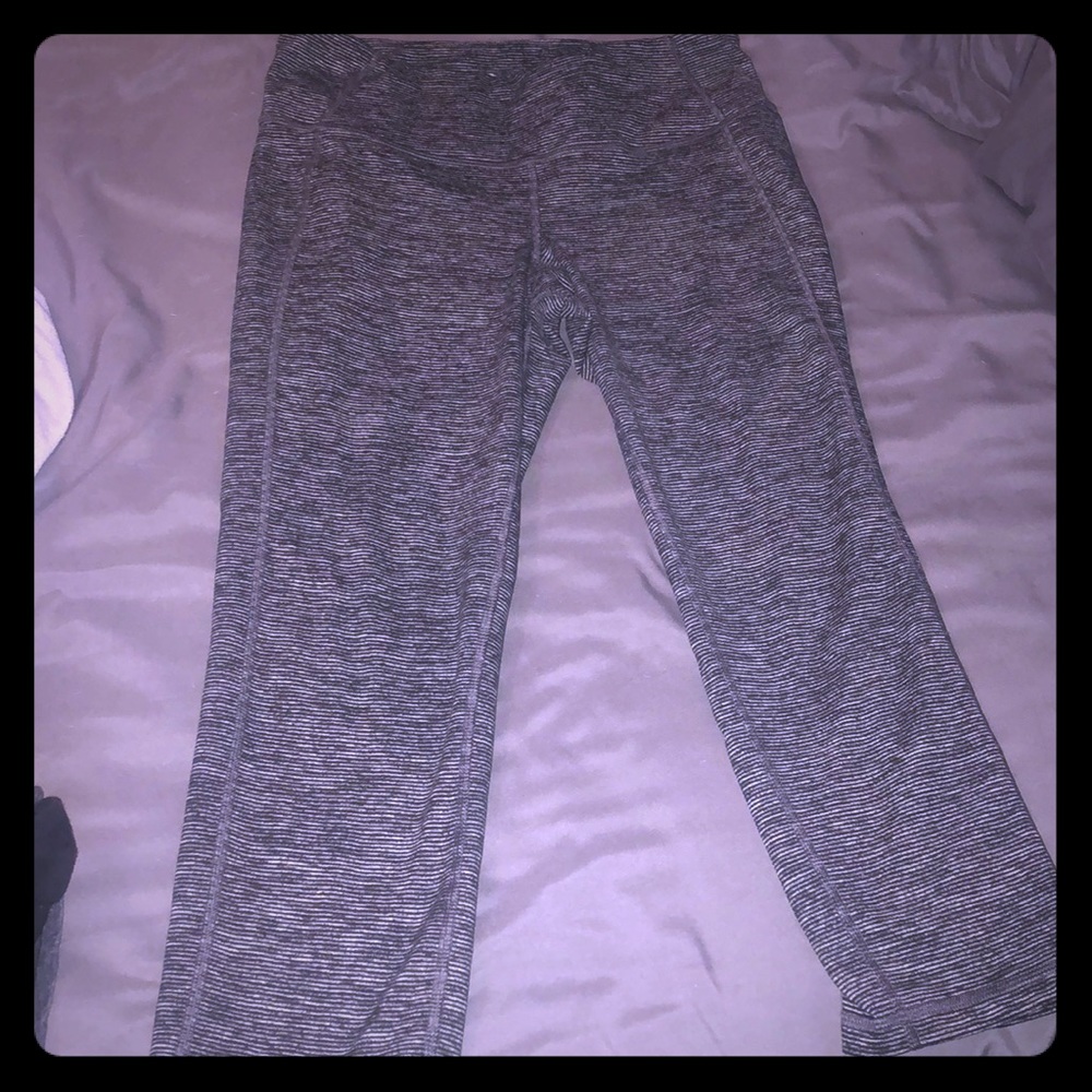 Old navy Capris